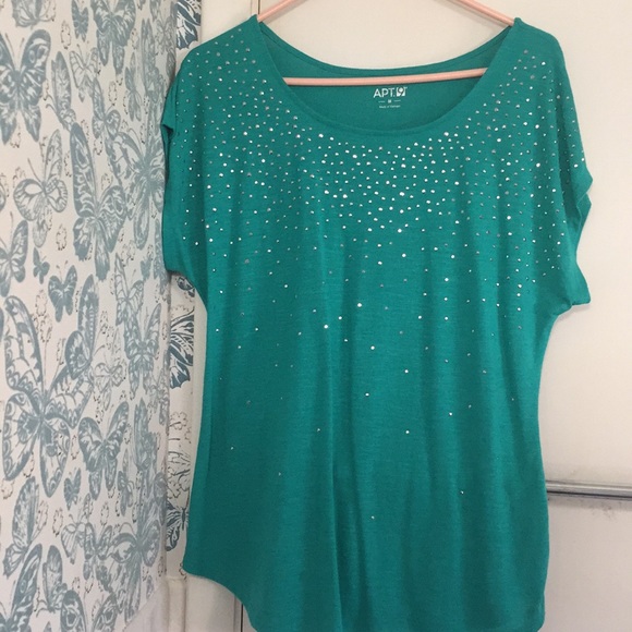 turquoise shirt - Picture 1 of 2